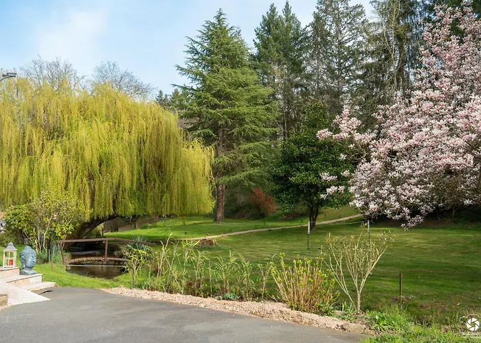 Emeraude Nocleg ze śniadaniem